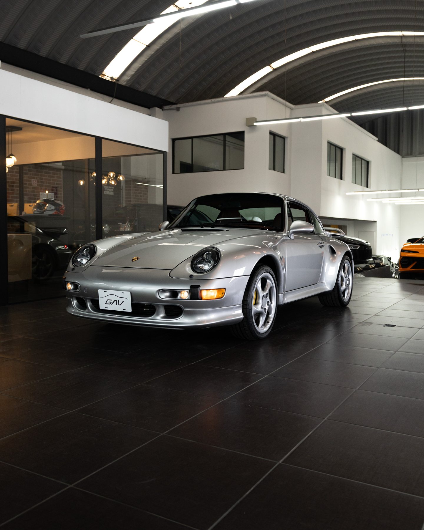 Porsche 911 993 Turbo S protegido con Paint Protection Film por GAV Detailing